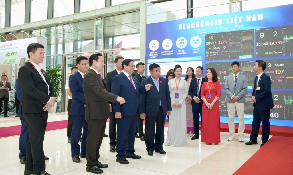 Đấu giá trực tuyến An Mạnh